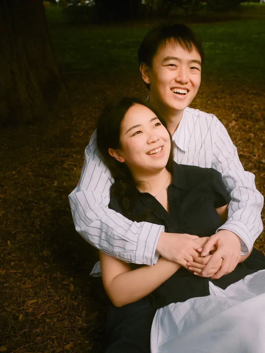 Romantic couples session during sunset at Seattle Ravenna Park